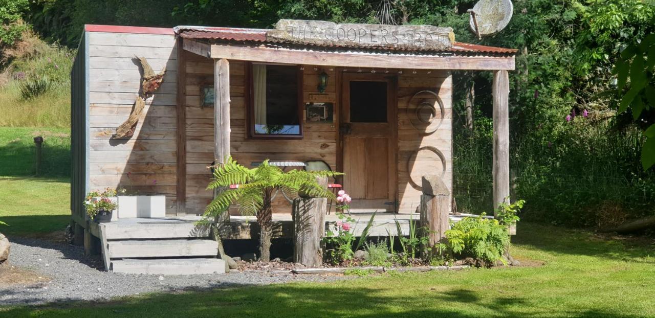 Blackfern Lodge Waimiha Extérieur photo